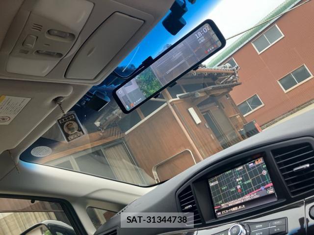 Nissan ELGRAND 2012-01 7961511-24