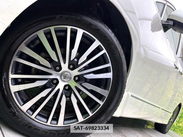 Nissan ELGRAND 2017-07 7961508-12