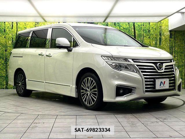 Nissan ELGRAND 2017-07 7961508-15