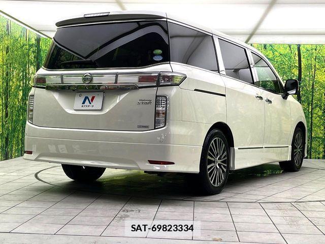 Nissan ELGRAND 2017-07 7961508-16