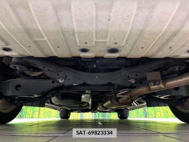 Nissan ELGRAND 2017-07 7961508-18