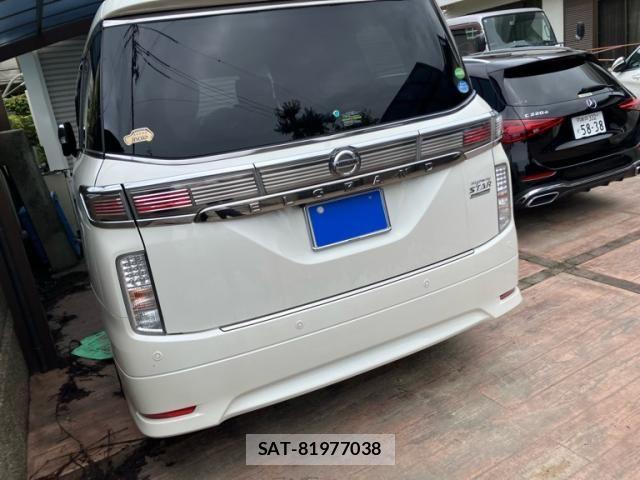 Nissan ELGRAND 2019-03 7979147-6