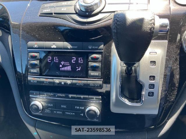 Nissan ELGRAND 2013-07 7979149-18