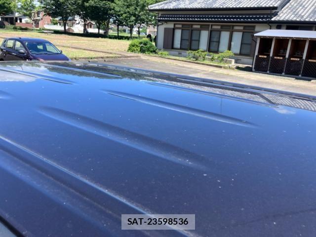 Nissan ELGRAND 2013-07 7979149-23