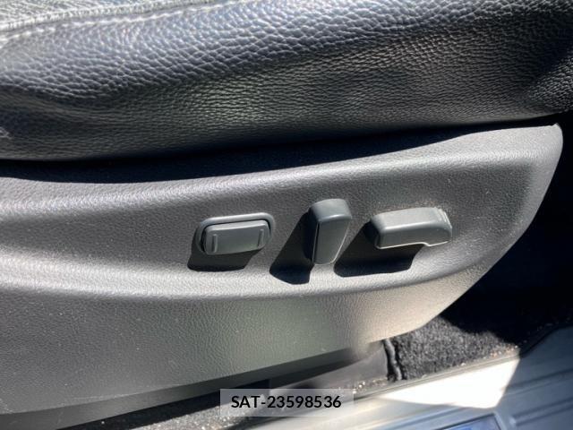 Nissan ELGRAND 2013-07 7979149-24