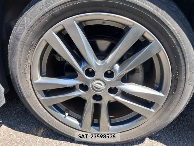 Nissan ELGRAND 2013-07 7979149-2
