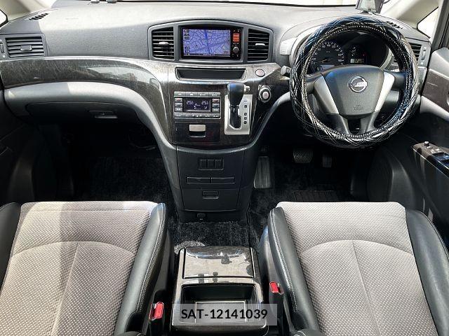 Nissan ELGRAND 2013-03 7979148-1