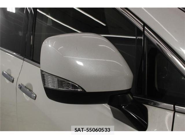 Nissan ELGRAND 2023-06 7979145-9