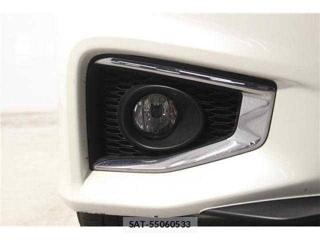 Nissan ELGRAND 2023-06 7979145-12