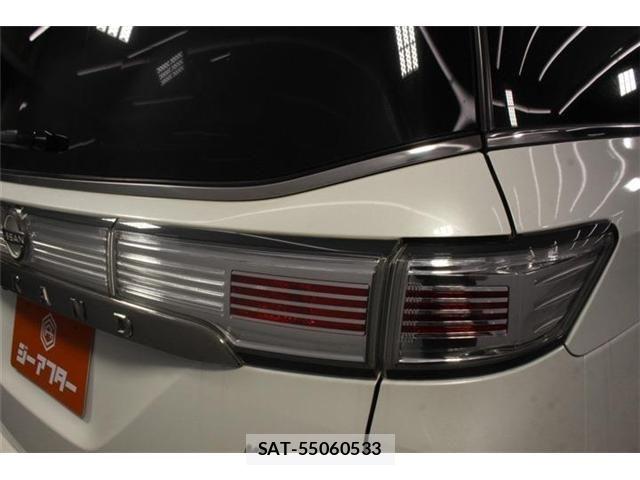 Nissan ELGRAND 2023-06 7979145-18