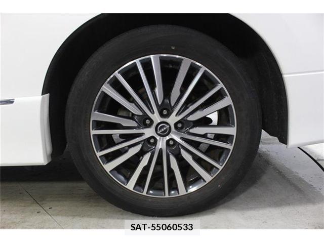 Nissan ELGRAND 2023-06 7979145-24