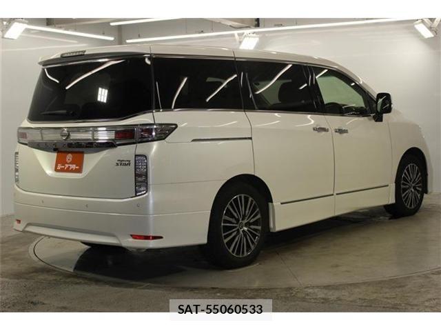 Nissan ELGRAND 2023-06 7979145-4