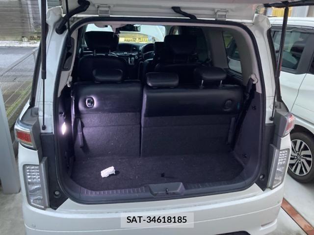 Nissan ELGRAND 2011-11 7979150-12