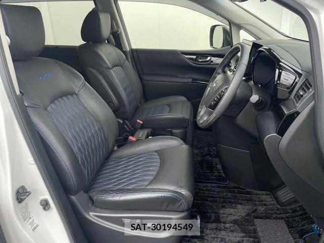 Nissan ELGRAND 2021-05 7979146-7