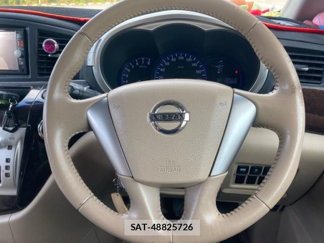 Nissan ELGRAND 2011-08 7979153-15