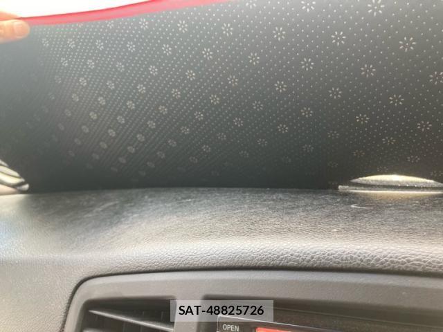 Nissan ELGRAND 2011-08 7979153-17