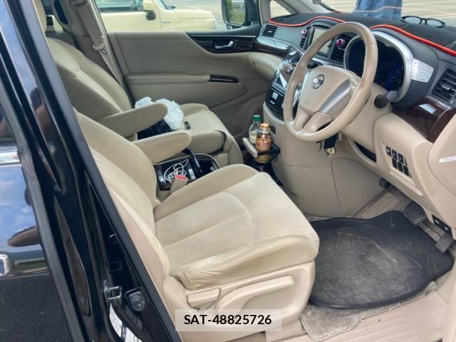 Nissan ELGRAND 2011-08 7979153-8