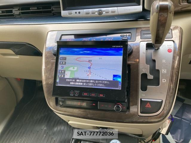Nissan ELGRAND 2003-07 8035392-17