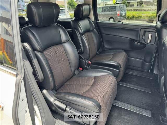 Nissan ELGRAND 2012-01 8035391-17