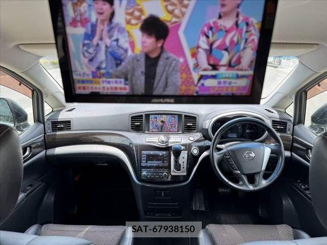 Nissan ELGRAND 2012-01 8035391-1
