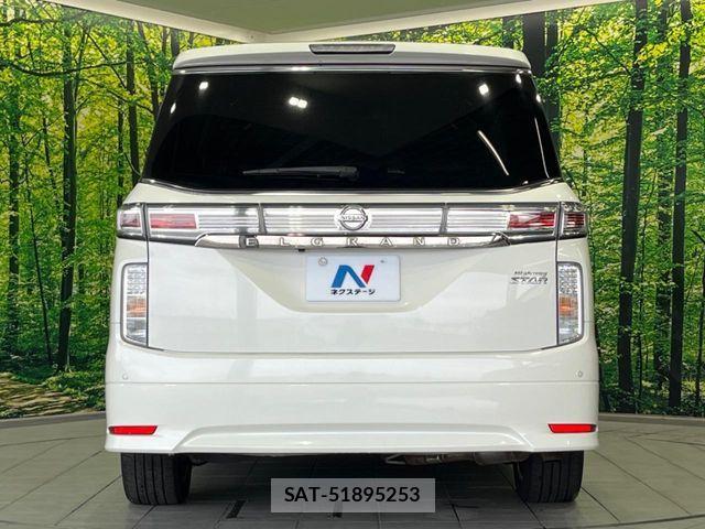 Nissan ELGRAND 2014-08 8035389-15