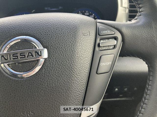 Nissan ELGRAND 2016-02 8035384-14