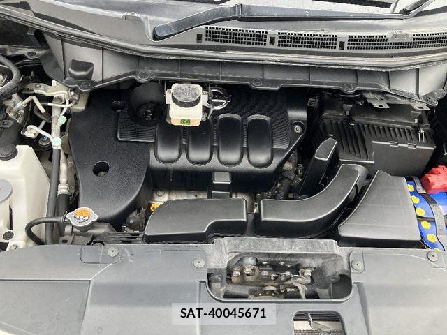Nissan ELGRAND 2016-02 8035384-19