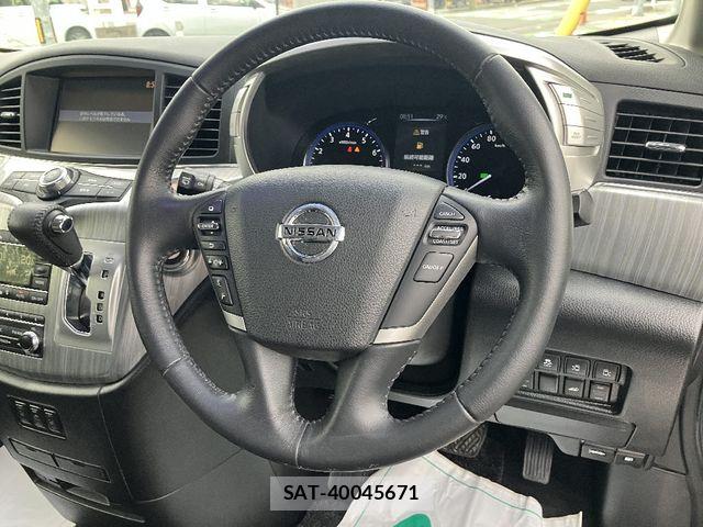 Nissan ELGRAND 2016-02 8035384-4