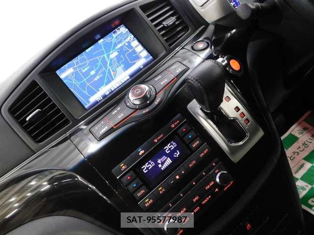 Nissan ELGRAND 2015-11 8035388-9