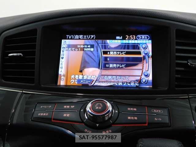 Nissan ELGRAND 2015-11 8035388-12