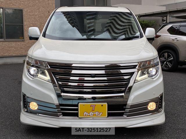Nissan ELGRAND 2017-08 8035383-13