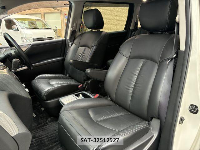 Nissan ELGRAND 2017-08 8035383-20