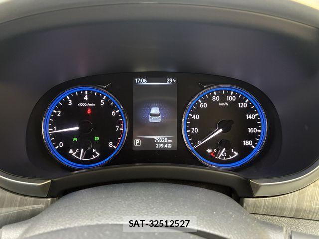 Nissan ELGRAND 2017-08 8035383-3