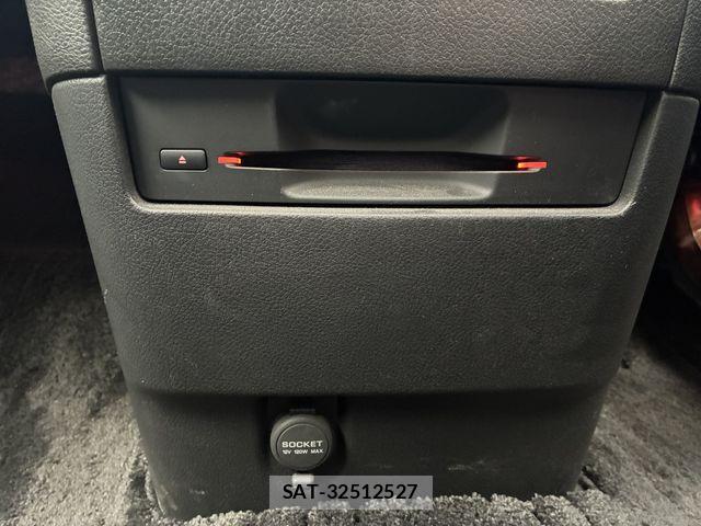 Nissan ELGRAND 2017-08 8035383-8