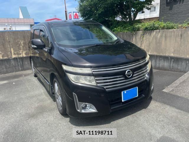 Nissan ELGRAND 2013-04 8035393-0