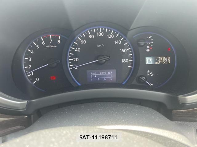 Nissan ELGRAND 2013-04 8035393-11