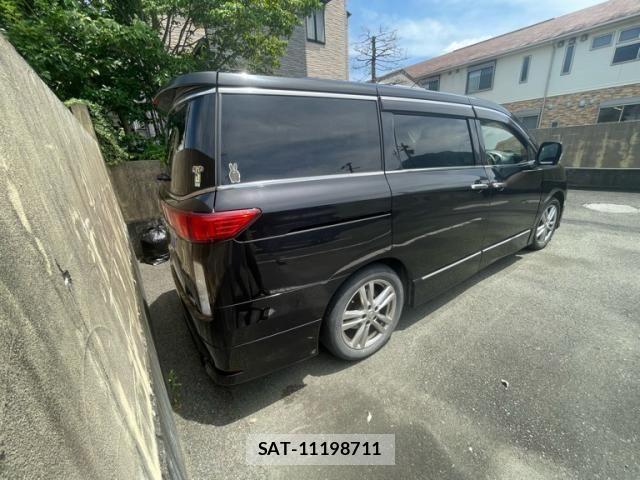 Nissan ELGRAND 2013-04 8035393-2