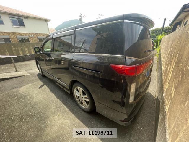 Nissan ELGRAND 2013-04 8035393-3