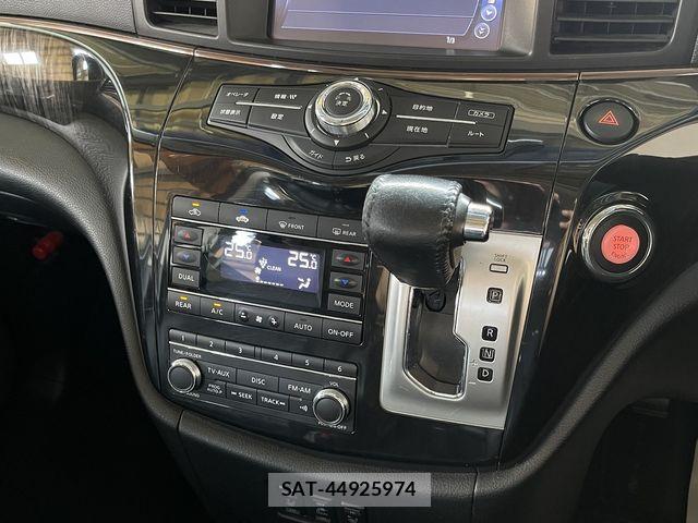 Nissan ELGRAND 2016-01 8035387-15