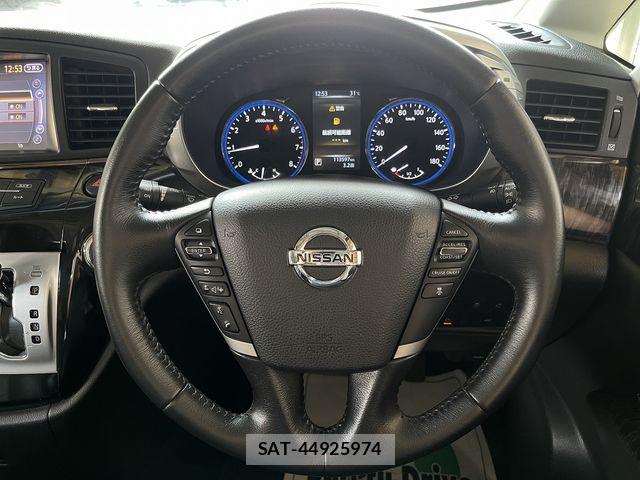 Nissan ELGRAND 2016-01 8035387-17