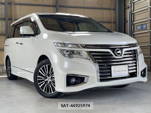 Nissan ELGRAND 2016-01 8035387-2