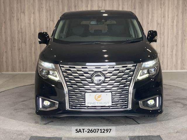 Nissan ELGRAND 2022-07 8035382-19