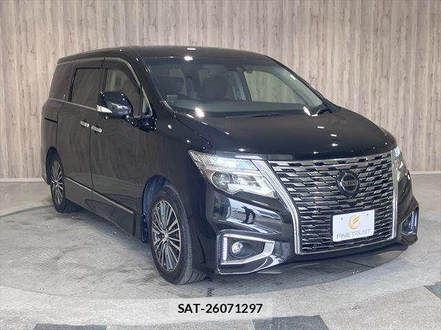 Nissan ELGRAND 2022-07 8035382-20