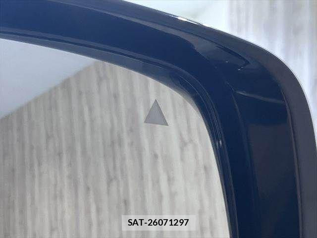 Nissan ELGRAND 2022-07 8035382-8