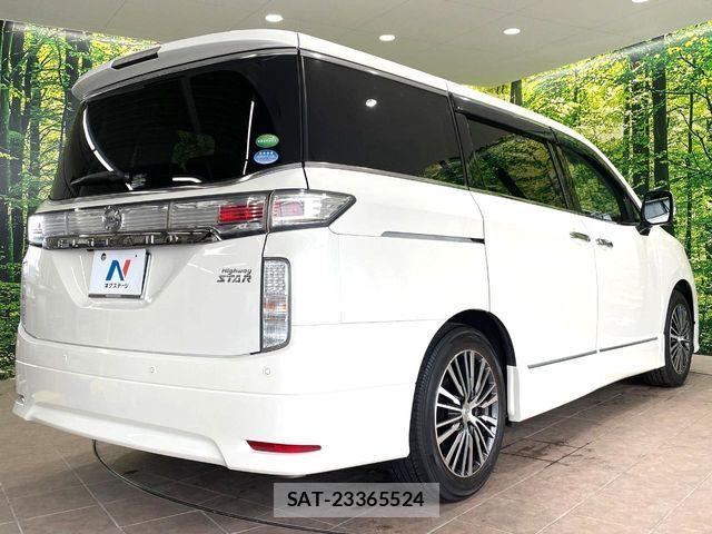 Nissan ELGRAND 2014-03 8035385-16