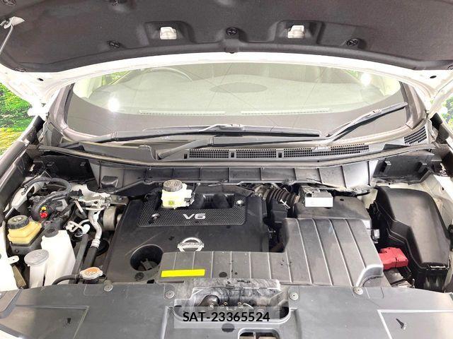 Nissan ELGRAND 2014-03 8035385-17