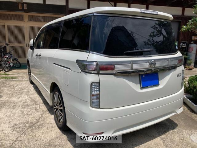 Nissan ELGRAND 2015-08 8073664-3