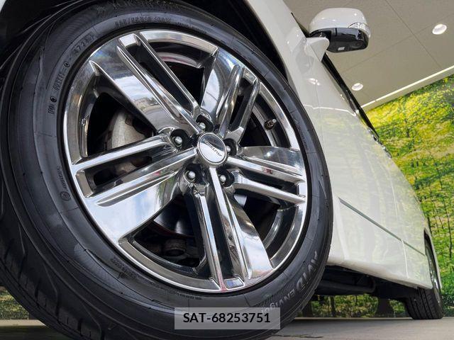 Nissan ELGRAND 2013-07 8073663-12