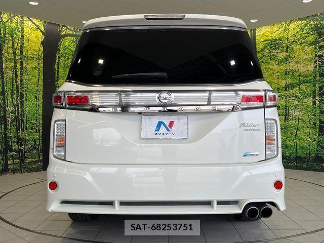 Nissan ELGRAND 2013-07 8073663-14