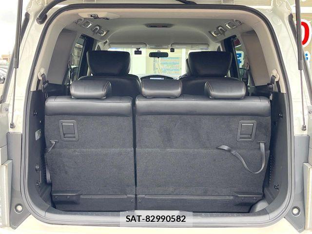 Nissan ELGRAND 2016-05 8073661-9